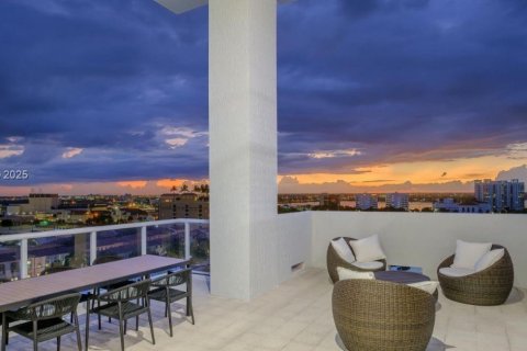 Apartment in West Palm Beach, Florida 1 bedroom, 72.84 sq.m. № 1922412 - photo 3