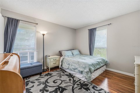 Condo in Palm Harbor, Florida, 3 bedrooms  № 2206531 - photo 12
