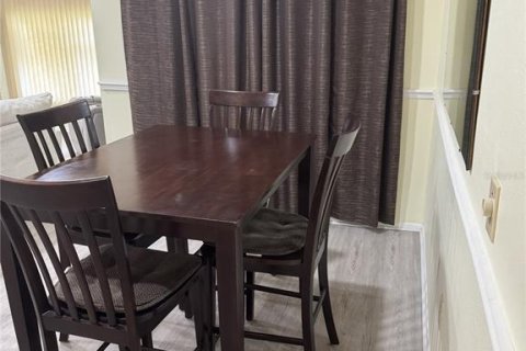 House in Port Richey, Florida 2 bedrooms, 125.14 sq.m. № 2092895 - photo 14
