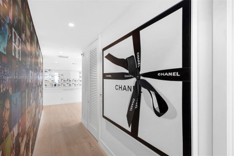 Condo in Miami Beach, Florida, 3 bedrooms  № 1864656 - photo 26