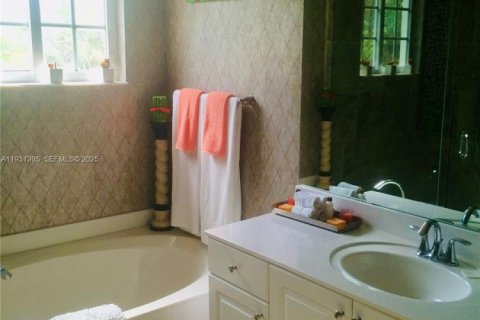 Touwnhouse à vendre à Oakland Park, Floride: 3 chambres, 140.65 m2 № 2034911 - photo 11