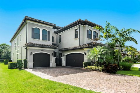 Casa en Delray Beach, Florida 5 dormitorios, 444.35 m2 № 2010764