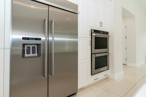 Casa en venta en Delray Beach, Florida, 5 dormitorios, 444.35 m2 № 2010764 - foto 29