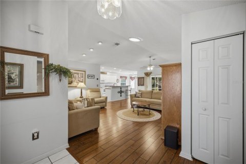Villa ou maison à vendre à Leesburg, Floride: 3 chambres, 149.02 m2 № 2404330 - photo 4