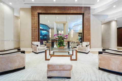 Condo in Aventura, Florida, 2 bedrooms № 2091298 - photo 27