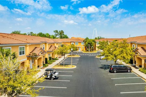 Купить таунхаус в Киссимми, Флорида 6 комнат, 125.42м2, № 2099050 - фото 21