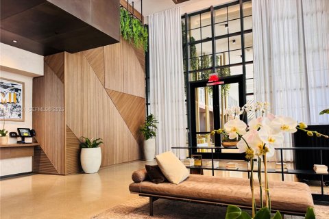 Condo in Miami, Florida, 1 bedroom  № 2181469 - photo 7