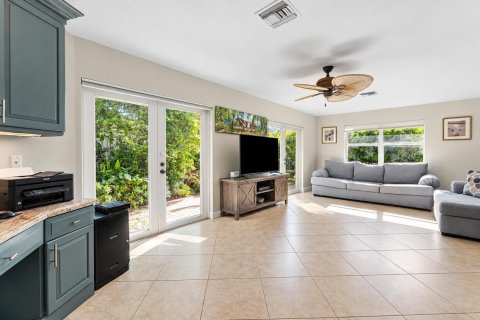 Villa ou maison à vendre à Juno Beach, Floride: 3 chambres, 155.24 m2 № 2407606 - photo 8