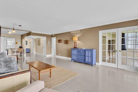 Condominio en venta en Pompano Beach, Florida, 3 dormitorios, 129.13 m2 № 2266204 - foto 21