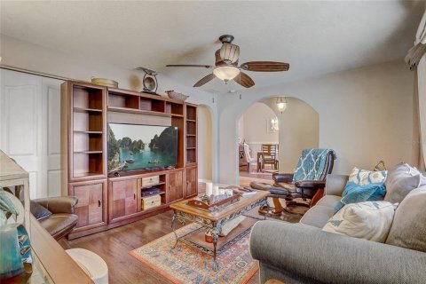 House in Ocala, Florida 3 bedrooms, 172.33 sq.m. № 1884821 - photo 5