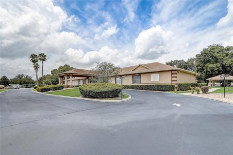 House in Ocala, Florida 3 bedrooms, 172.33 sq.m. № 1884821 - photo 20