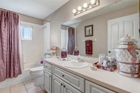 House in Ocala, Florida 3 bedrooms, 172.33 sq.m. № 1884821 - photo 17