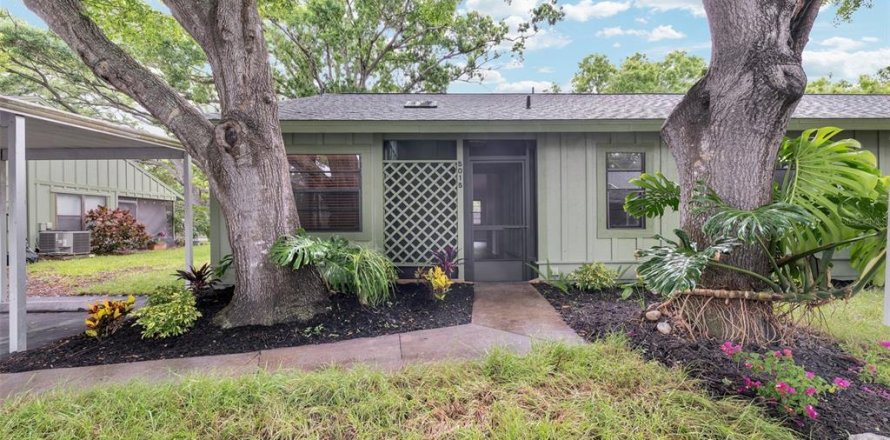 House in Sarasota, Florida 2 bedrooms, 111.85 sq.m. № 2142709