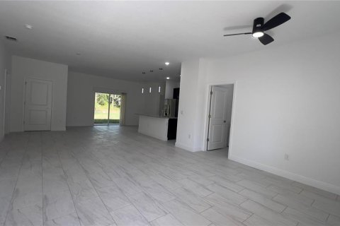 Casa en alquiler en Ocala, Florida, 4 dormitorios, 162.58 m2 № 1722088 - foto 2