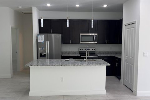 Casa en alquiler en Ocala, Florida, 4 dormitorios, 162.58 m2 № 1722088 - foto 11