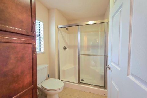 House in St. Lucie, Florida 2 bedrooms, 137.68 sq.m. № 2245570 - photo 19