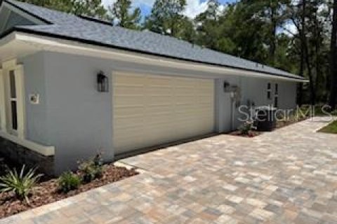 House in Citrus Springs, Florida 4 bedrooms, 203.27 sq.m. № 1809944 - photo 3
