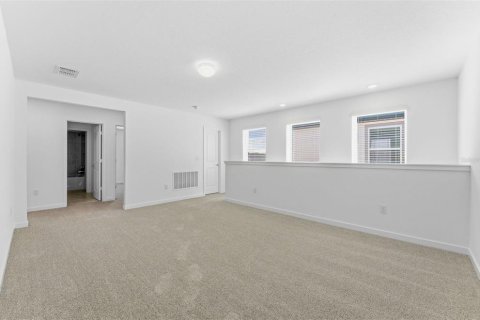 Купить виллу или дом в Аполло-Бич, Флорида 9 комнат, 213.12м2, № 2208010 - фото 15