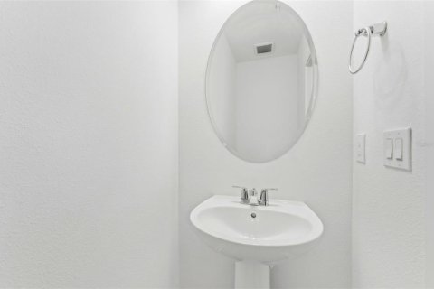 Купить виллу или дом в Аполло-Бич, Флорида 9 комнат, 213.12м2, № 2208010 - фото 13