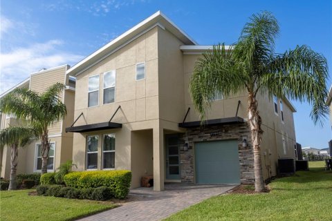 Villa ou maison à vendre à Davenport, Floride: 6 chambres, 305.74 m2 № 1866868 - photo 2