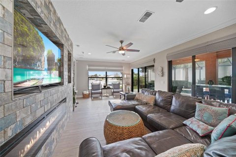 Casa en venta en Punta Gorda, Florida, 4 dormitorios, 225.38 m2 № 2150934 - foto 26