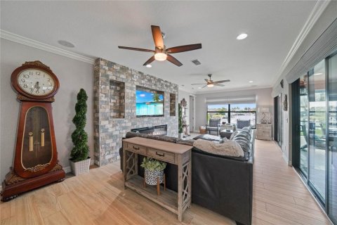 Casa en venta en Punta Gorda, Florida, 4 dormitorios, 225.38 m2 № 2150934 - foto 25