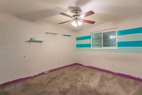 Villa ou maison à vendre à Sunrise, Floride: 2 chambres, 116.78 m2 № 1951128 - photo 13