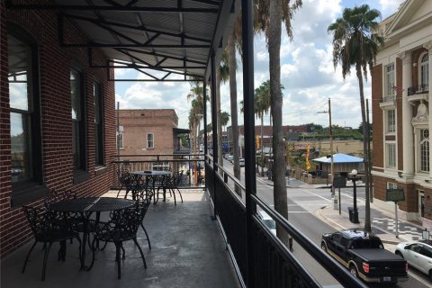 Propiedad comercial en alquiler en Tampa, Florida, 569.68 m2 № 1622051 - foto 19
