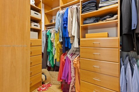 Villa ou maison à vendre à Hollywood, Floride: 3 chambres, 145.02 m2 № 2025535 - photo 26