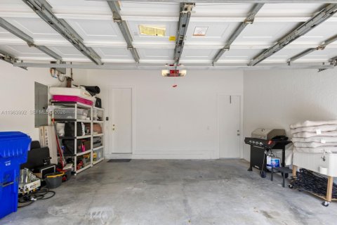 Villa ou maison à vendre à Hollywood, Floride: 3 chambres, 145.02 m2 № 2025535 - photo 4