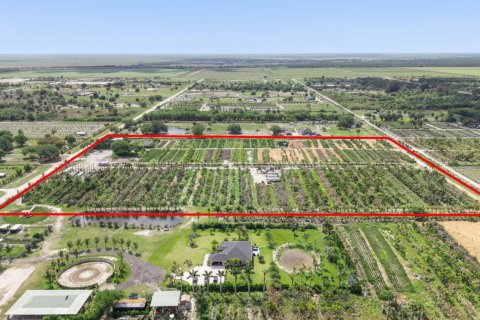 Commercial property in Loxahatchee Groves, Florida № 2249194 - photo 24
