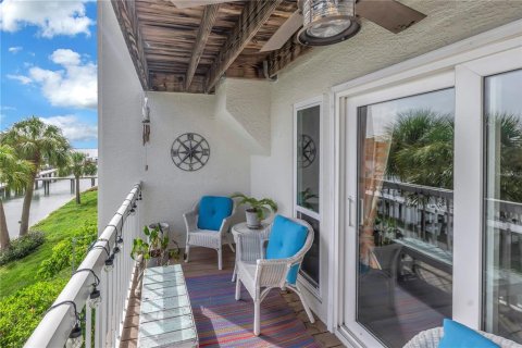 Adosado en venta en Tierra Verde, Florida, 3 dormitorios, 197.6 m2 № 2111091 - foto 12