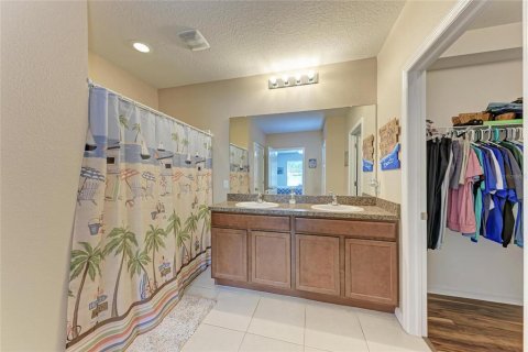 Casa en venta en Palmetto, Florida, 5 dormitorios, 268.39 m2 № 1904761 - foto 18