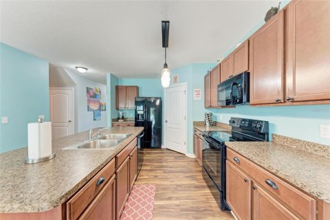 Casa en venta en Palmetto, Florida, 5 dormitorios, 268.39 m2 № 1904761 - foto 11