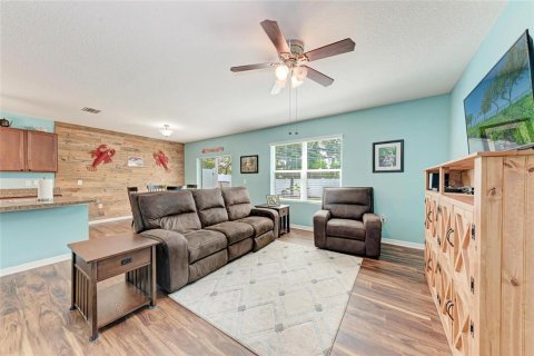 Casa en venta en Palmetto, Florida, 5 dormitorios, 268.39 m2 № 1904761 - foto 8