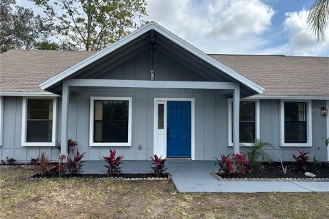 Villa ou maison à vendre à Palm Bay, Floride: 3 chambres, 101.45 m2 № 1658770 - photo 3