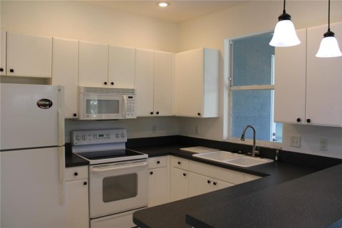 Villa ou maison à louer à Parrish, Floride: 3 chambres, 148.83 m2 № 1720912 - photo 3