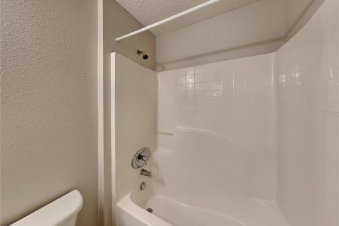 Снять в аренду виллу или дом в Спринг-Хилл, Флорида 1 комната, 189.89м2, № 1912419 - фото 17