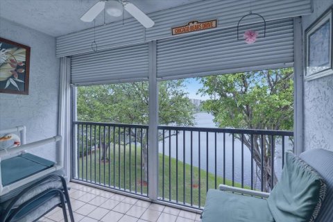 Copropriété à vendre à Pompano Beach, Floride: 2 chambres, 76.64 m2 № 2146002 - photo 22