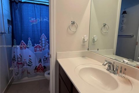 Casa en venta en Homestead, Florida, 4 dormitorios, 174.38 m2 № 1992004 - foto 4