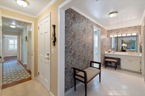House in Tampa, Florida 3 bedrooms, 306.58 sq.m. № 1349507 - photo 20