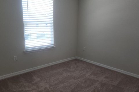 Townhouse in Winter Garden, Florida 4 bedrooms, 164.44 sq.m. № 1835927 - photo 24