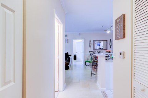 Condo in Miramar, Florida, 2 bedrooms № 2399828 - photo 3