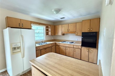 Apartamento en alquiler en Clermont, Florida, 2 dormitorios, 84.54 m2 № 1918977 - foto 2