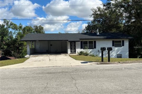 Apartamento en alquiler en Clermont, Florida, 2 dormitorios, 84.54 m2 № 1918977 - foto 1