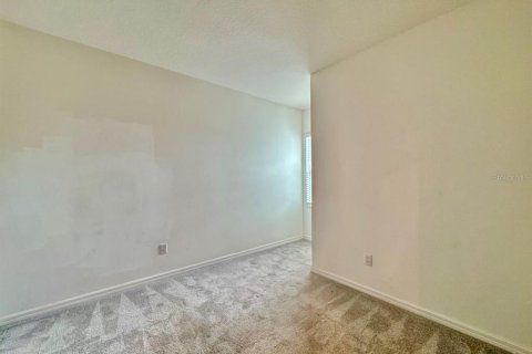 Снять в аренду таунхаус в Уэсли-Чепел, Флорида 3 спальни, 153.29м2, № 1849546 - фото 10