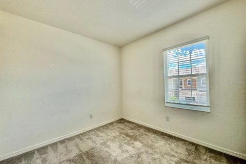 Снять в аренду таунхаус в Уэсли-Чепел, Флорида 3 спальни, 153.29м2, № 1849546 - фото 13