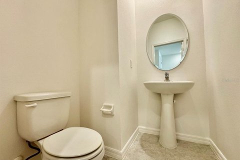 Снять в аренду таунхаус в Уэсли-Чепел, Флорида 3 спальни, 153.29м2, № 1849546 - фото 11