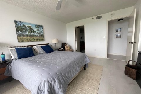 Copropriété à louer à Hutchinson Island South, Floride: 2 chambres, 133.41 m2 № 2154910 - photo 18