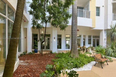 Condominio en venta en Hollywood, Florida, 2 dormitorios, 96.25 m2 № 2078342 - foto 26